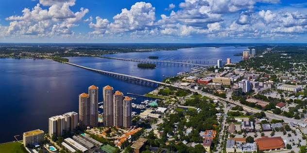 Air conditioning service in Fort Myers, FL